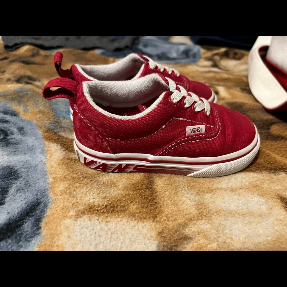 Toddler size 6 used slip on vans cute used condition